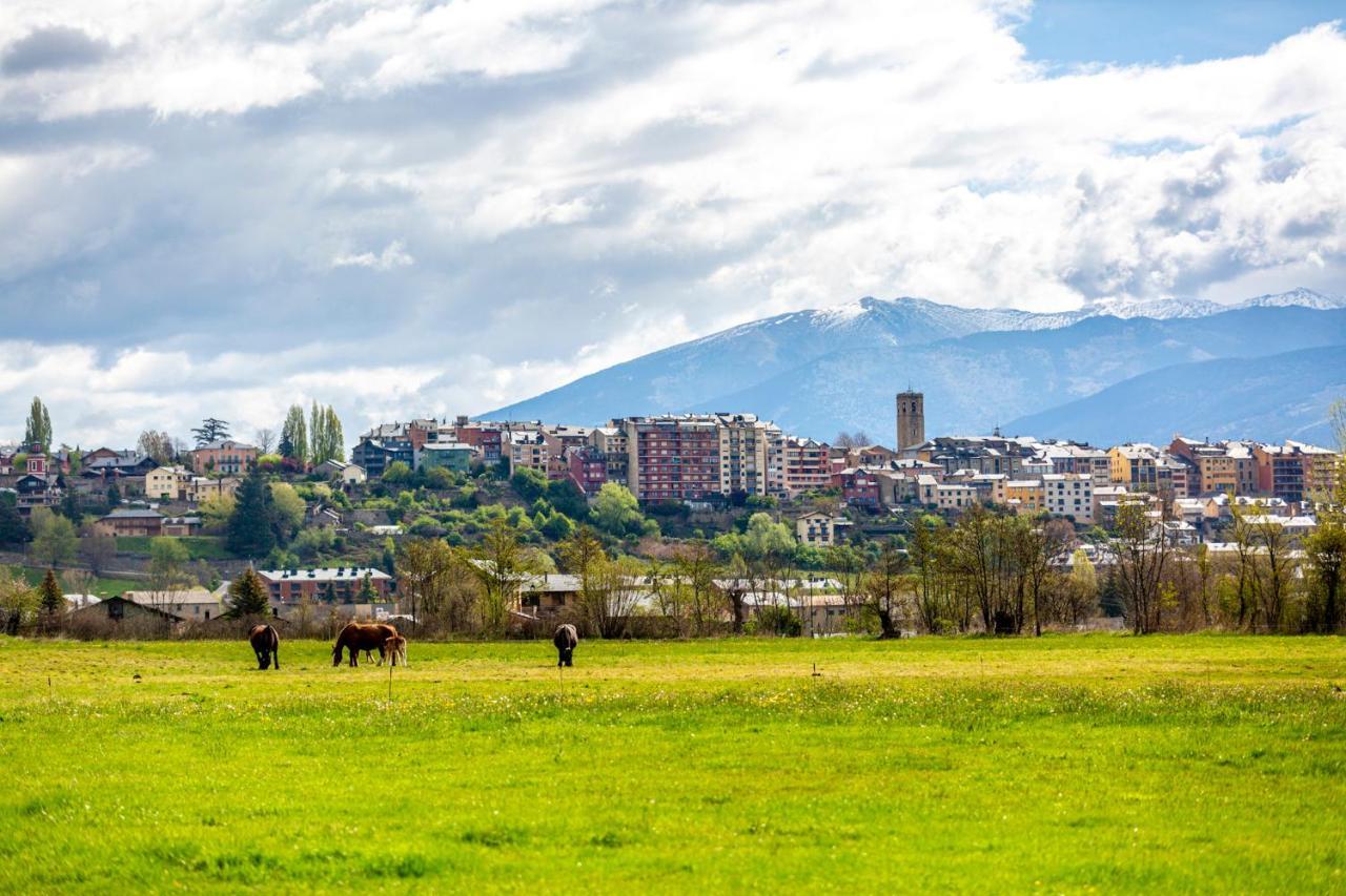 Hauzify I Racó de Puigcerdà Apartamento Exterior foto