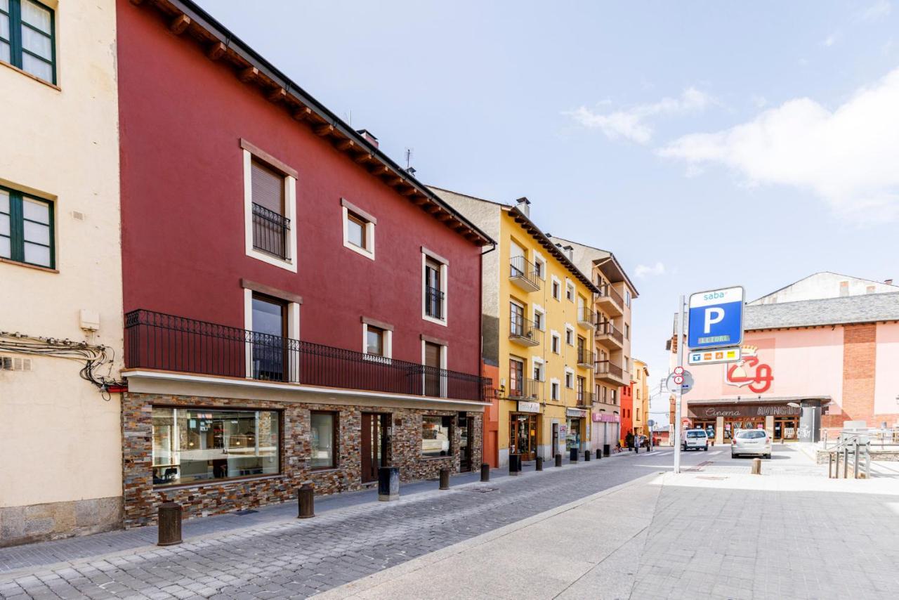 Hauzify I Racó de Puigcerdà Apartamento Exterior foto